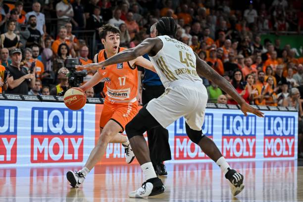 伍现状的考 伍现状的考